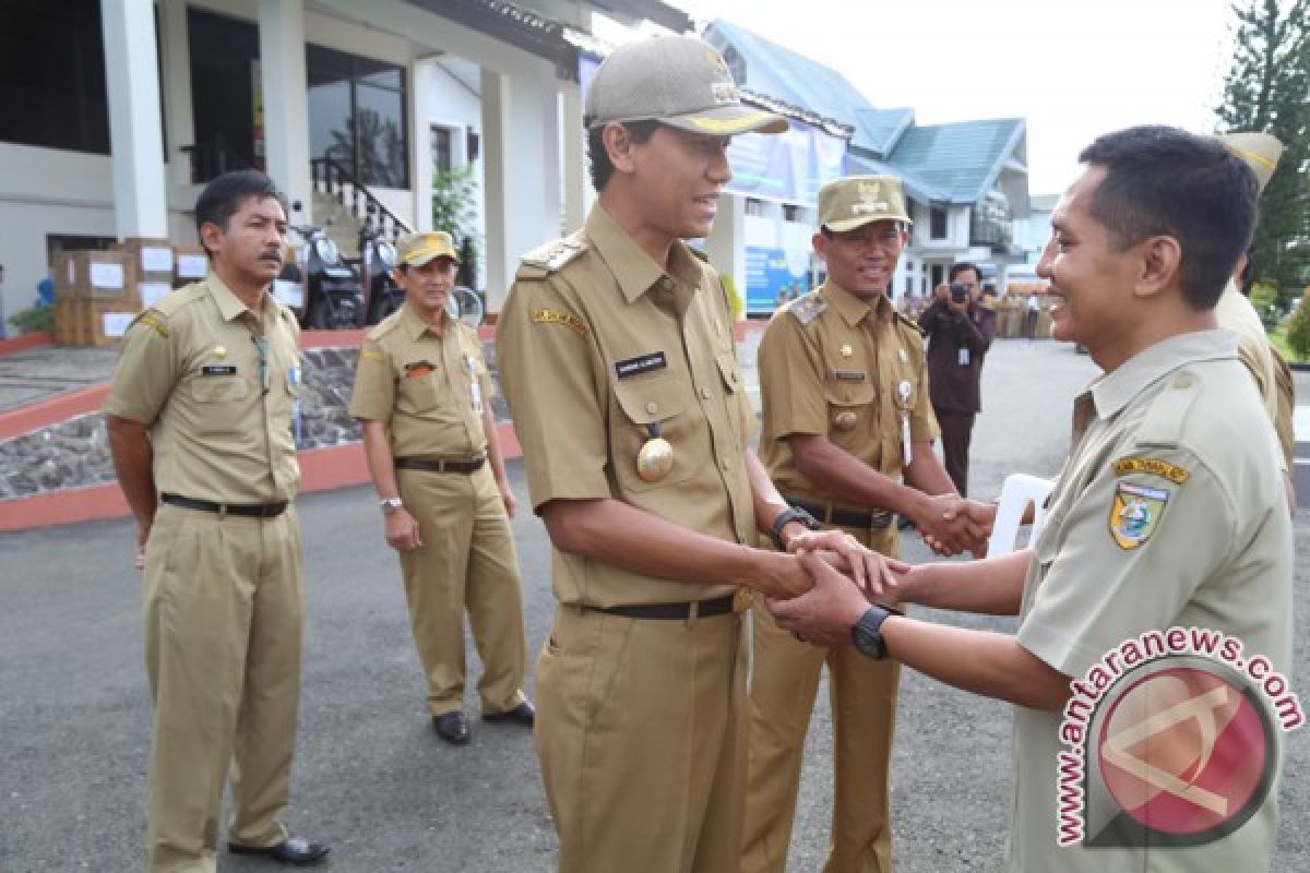 Tanah Laut Teacher Wins Scholarship to Australia