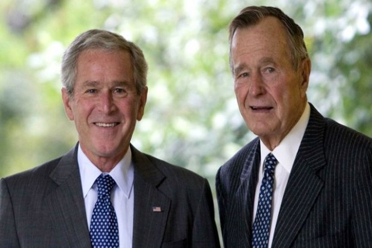 Former President George W. Bush does not cast vote for president