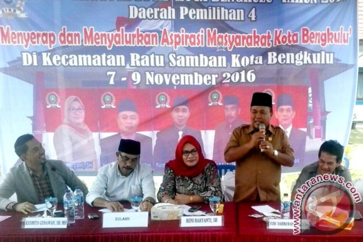 Masyarakat Jangan Bosan Sampaikan Aspirasi