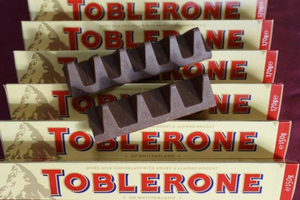 Penggemar kecewa Toblerone ubah bentuk coklat