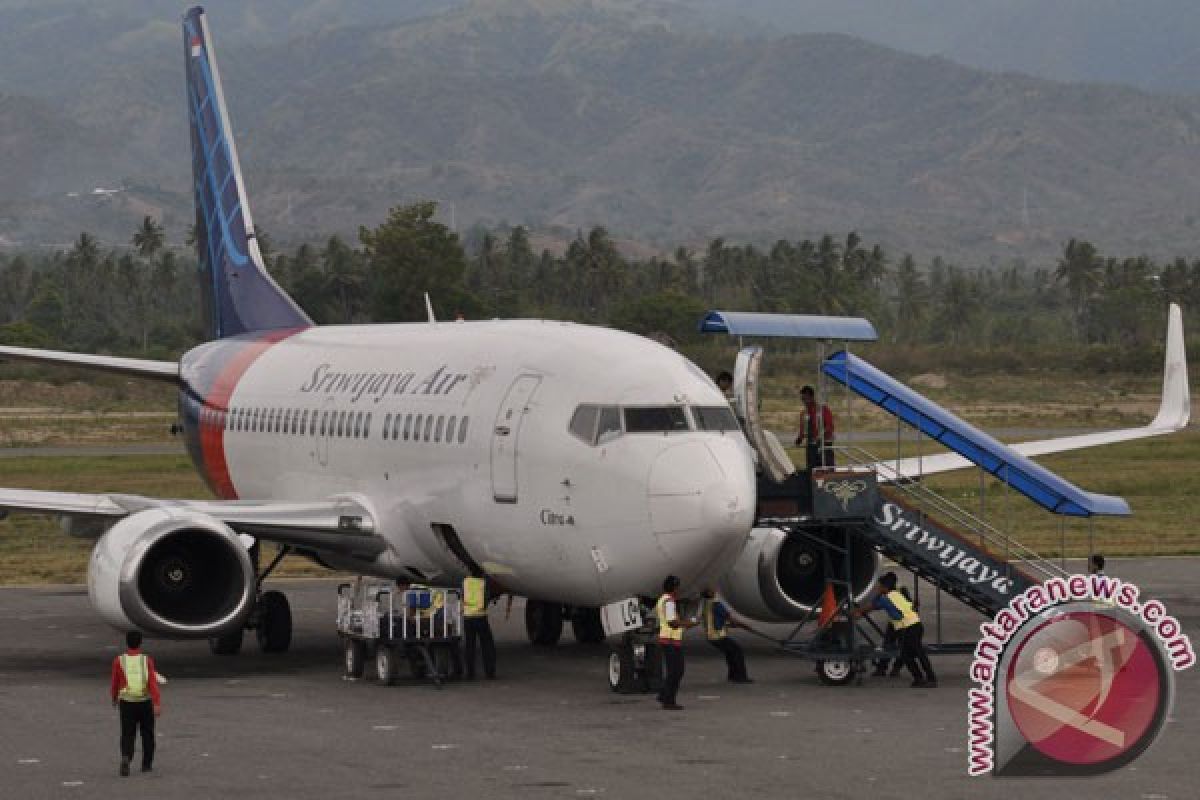 Pesawat Sriwijaya Air tergelincir di bandara Manokwari
