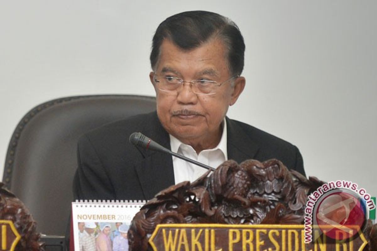 VP Kalla chairs limited meeting to discuss Tana Toraja tourism