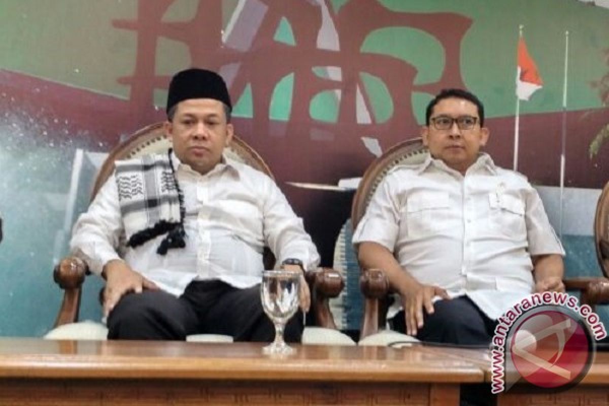 Fahri Hamzah dan Fadli Zon Dilaporkan ke MKD