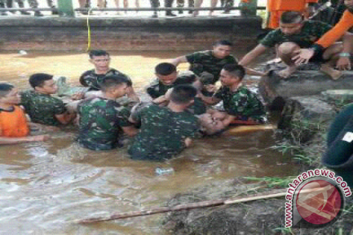 Dua Prajurit TNI Tewas di Putussibau