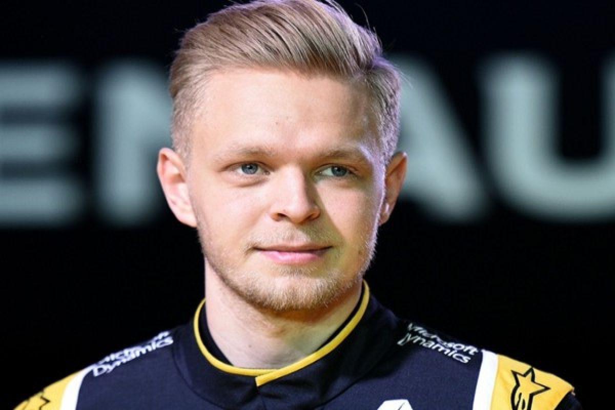 Haas rekrut Magnussen