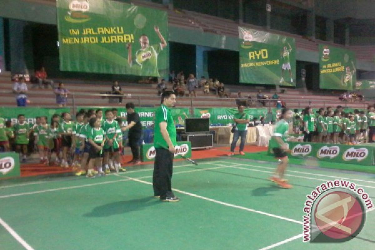  "Coaching Clinic" Ricky Subagya diikuti 100 anak 