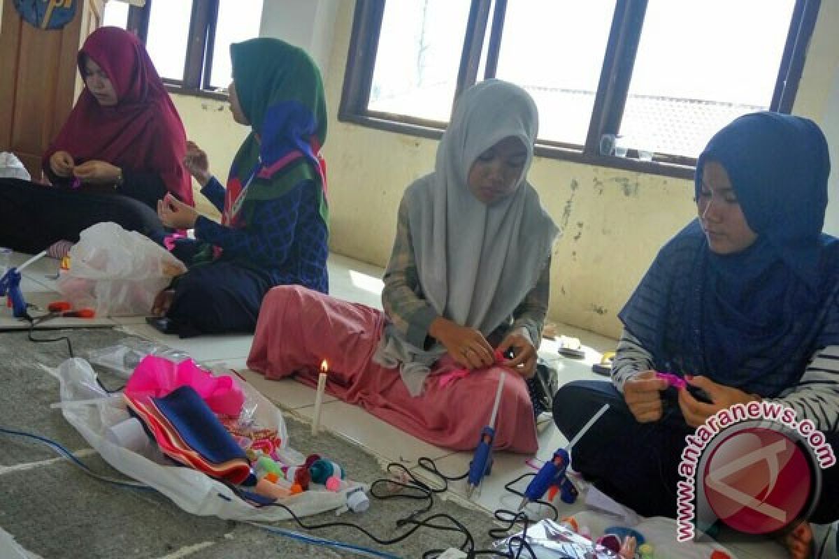 KNPI Aceh Barat latih pemuda berwirausaha