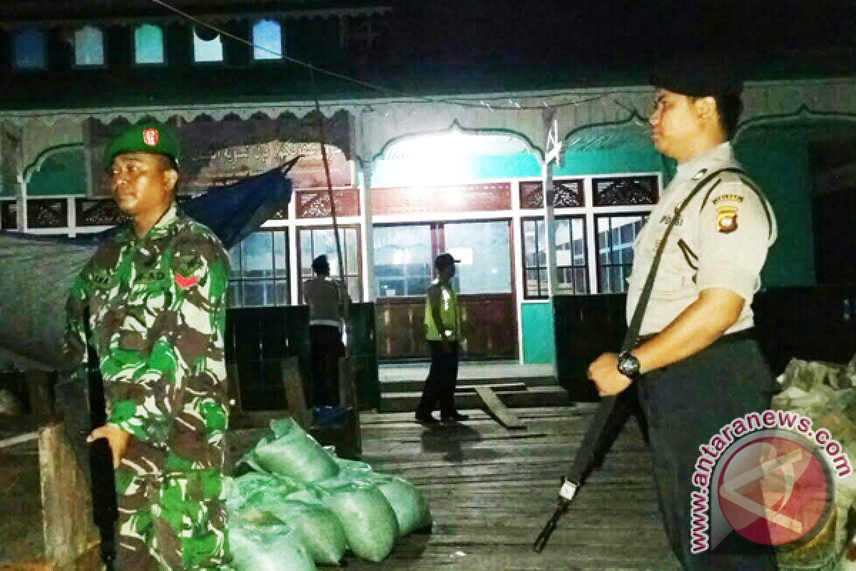 TNI - Polri Patroli Bersama  Pasca Teror Bom