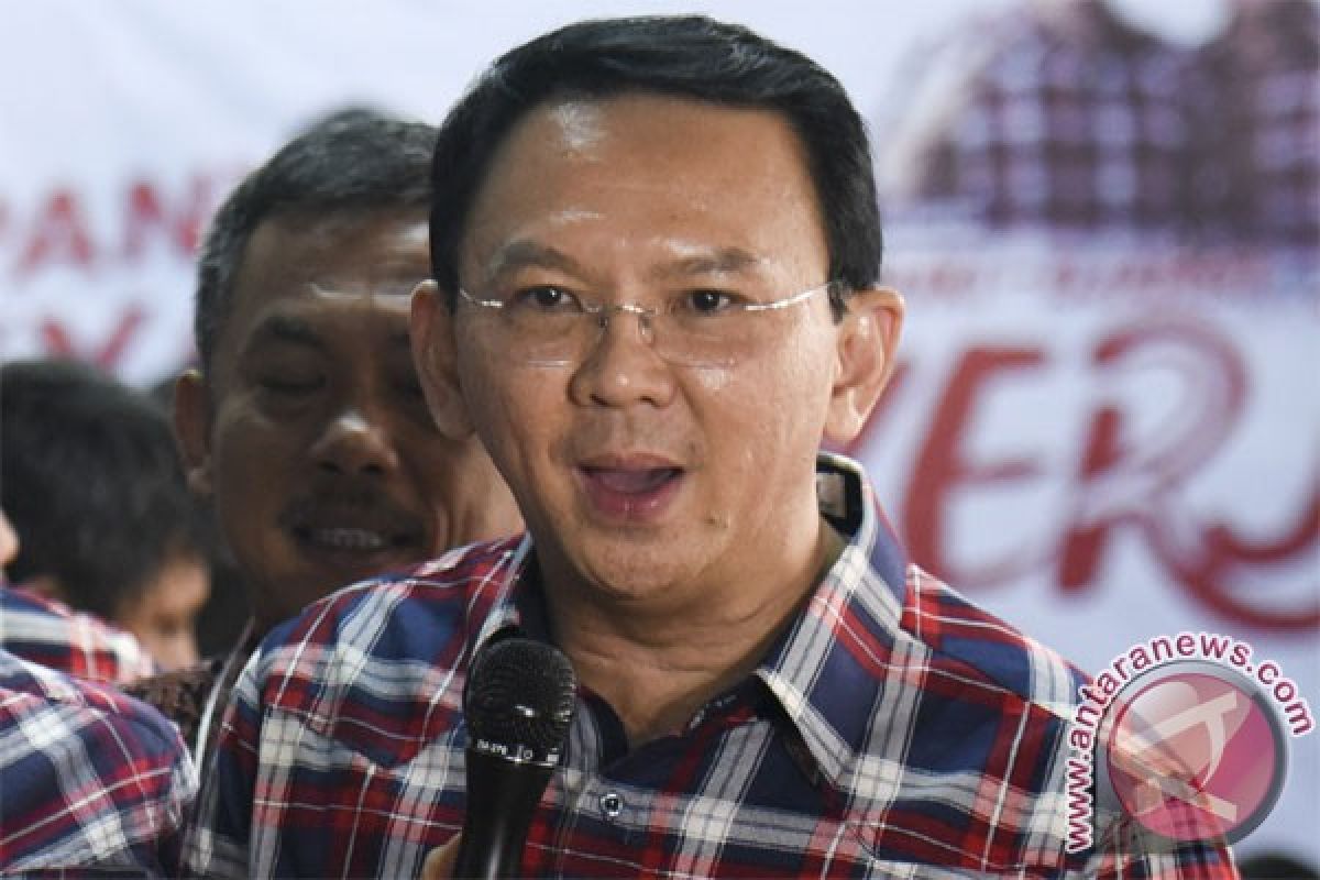 Ahok dorong terus penerapan transaksi nontunai