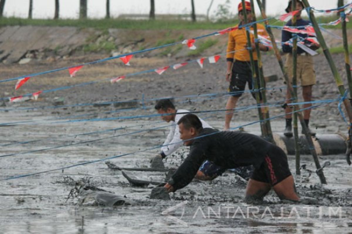 Koarmatim Gelar Ski Lumpur Sambut Hari Armada (Video)