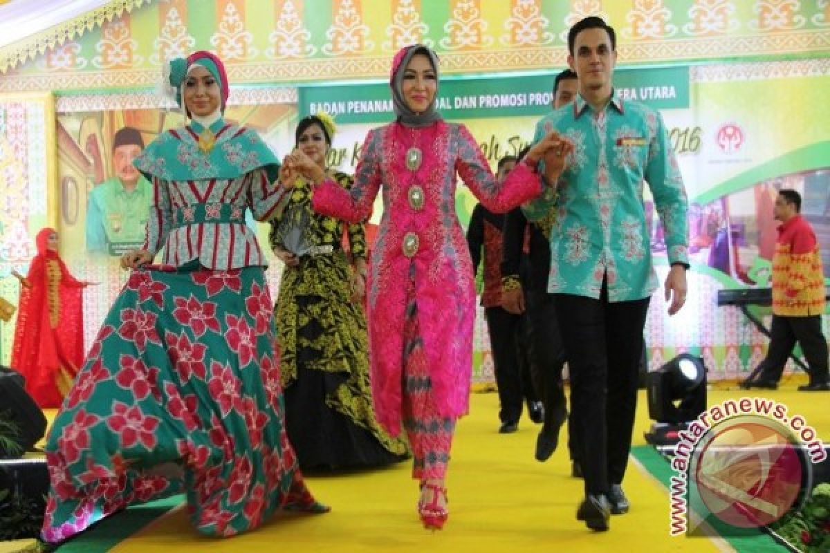 Para Camat Dilibatkan Perkenalkan Batik Medan