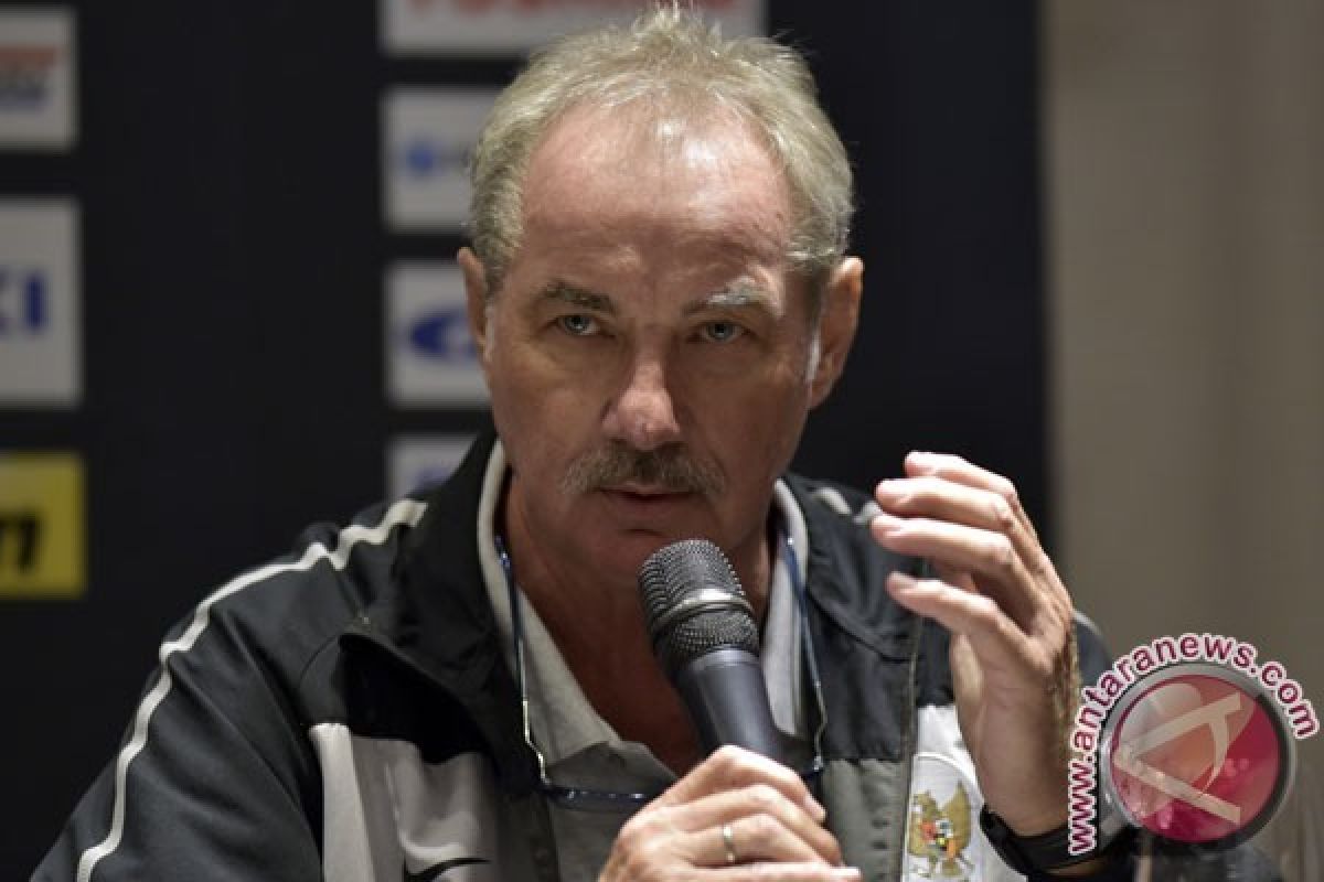 Asal Tidak Kalah, Target Alfred Riedl Hadapi Thailand