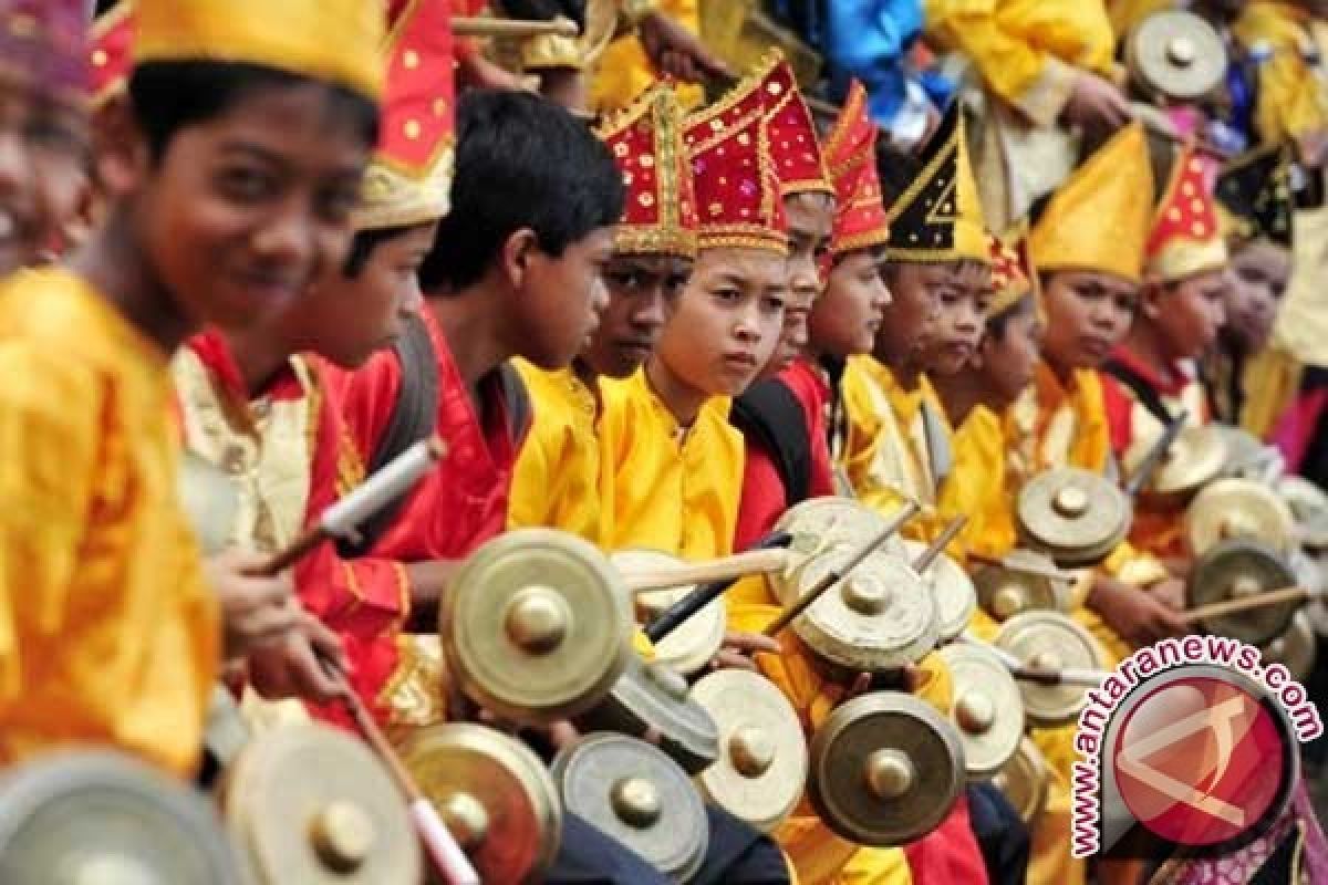 "Pasa Siti Nurbaya" angkat budaya lokal