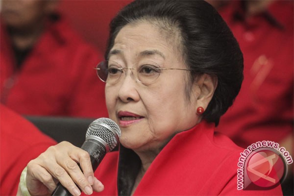 Megawati lepas 1.000 peserta napak tilas