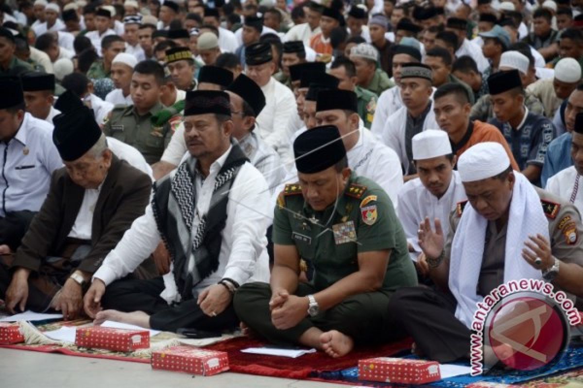 Ribuan Massa Ikuti Istigosah Untuk Kedamaian Sulsel