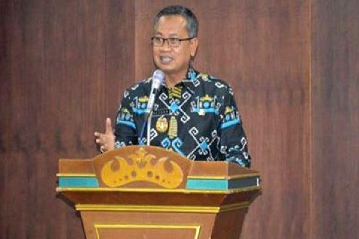 Gubernur Imbau Masyarakat Manfaatkan Web BPJS Kesehatan 