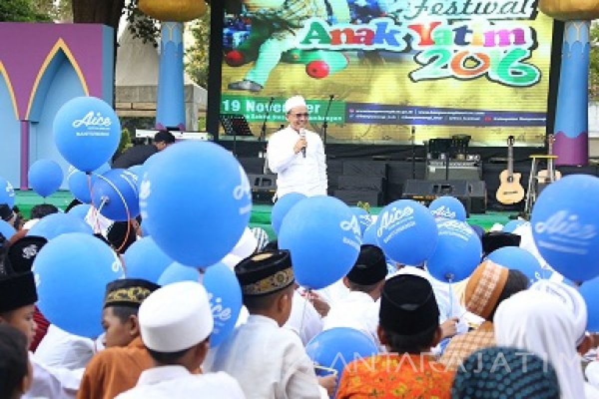 Seribuan Anak Yatim Banyuwangi Berdoa untuk Indonesia 