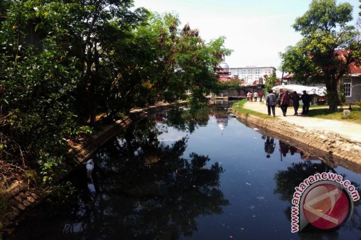 Berkolaborasi  Menghadirkan  Kawasan Tanpa  Kumuh