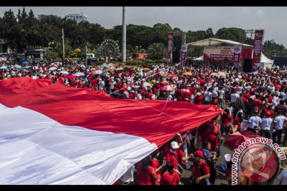 Parade Bhinneka Tunggal Ika Diikuti 97.000 Massa