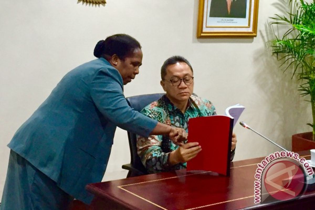 Ketua MPR terima aduan DPRD soal dana otonomi Papua Barat