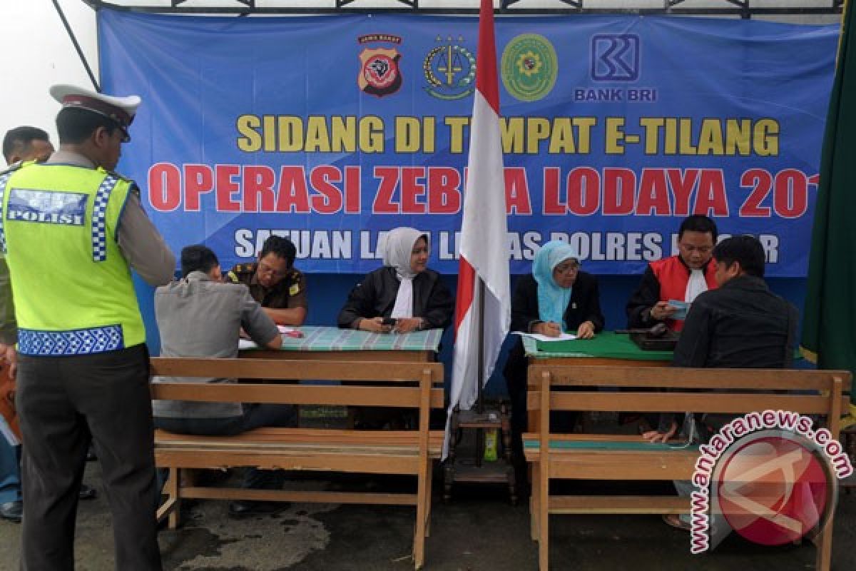 Operasi Zebra Bekasi jaring puluhan pengendara