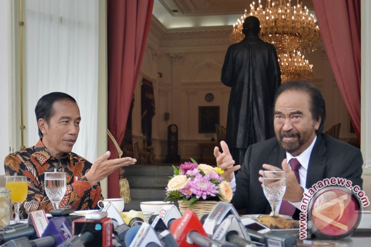 President Jokowi, Surya Paloh discuss issues of nationality