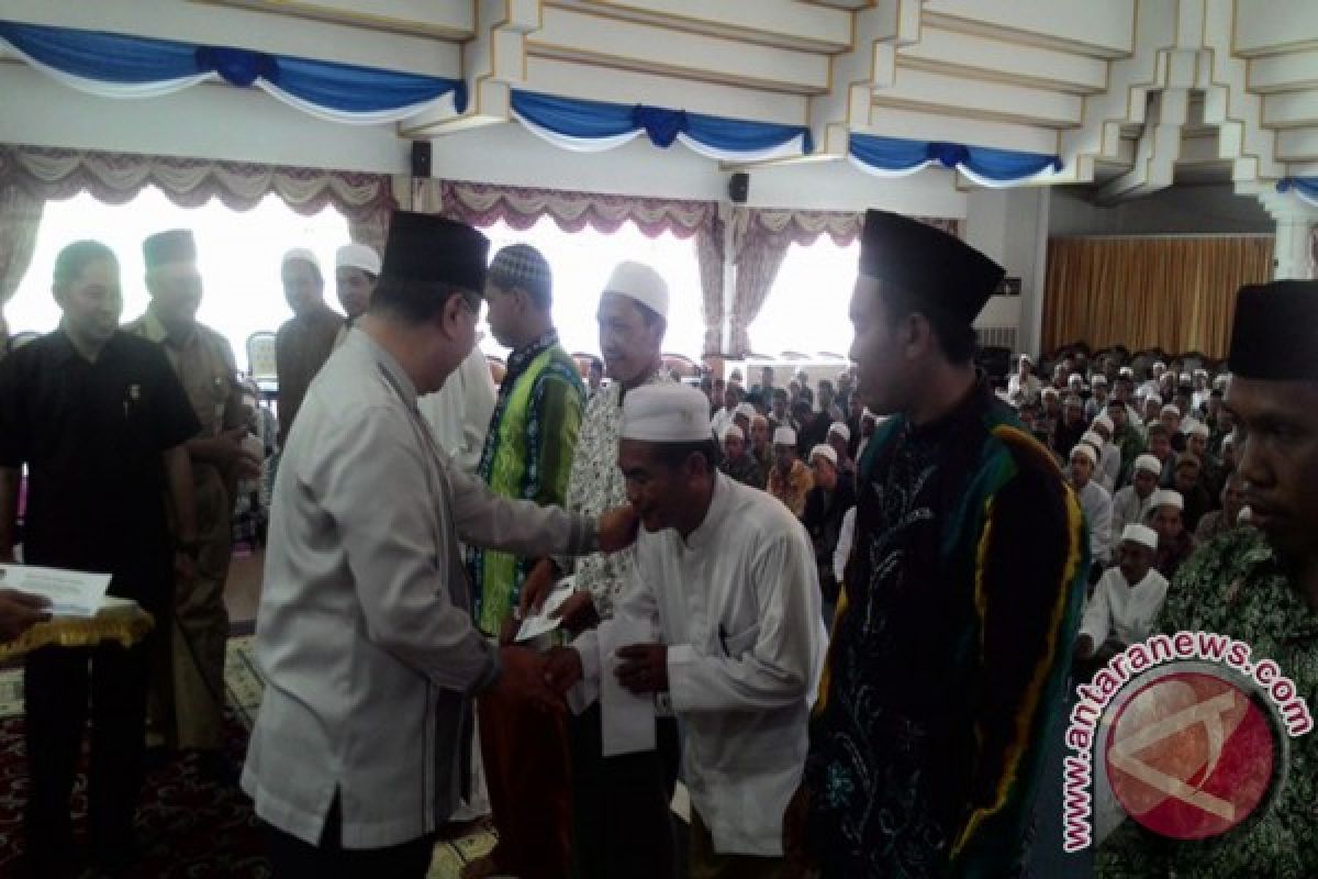 410 Guru Pesantren HST Dapat Insentif 