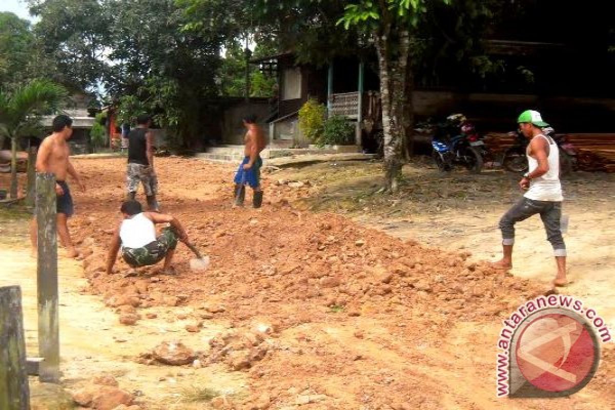 Bupati Lamandau : Laksanakan Tugas Dengan Sepenuh Hati