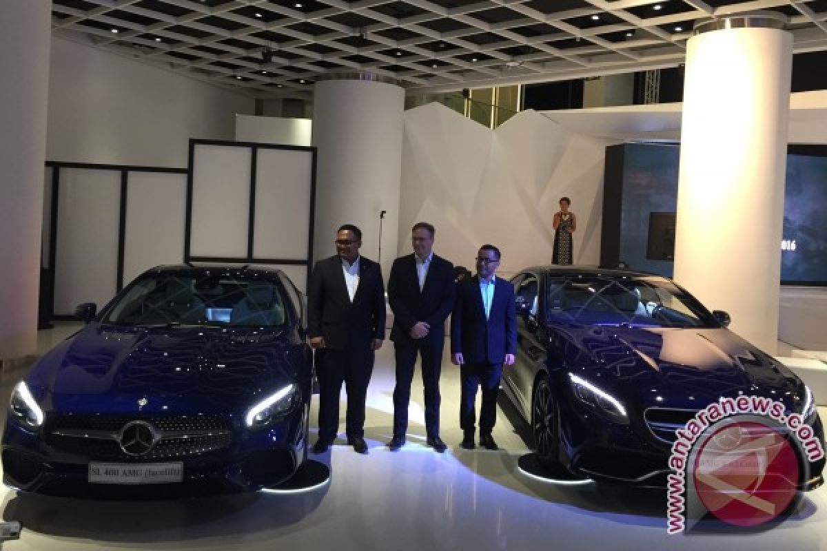 Mercedez-Benz Indonesia perkenalkan AMG S 63 Coupe dan SL 400