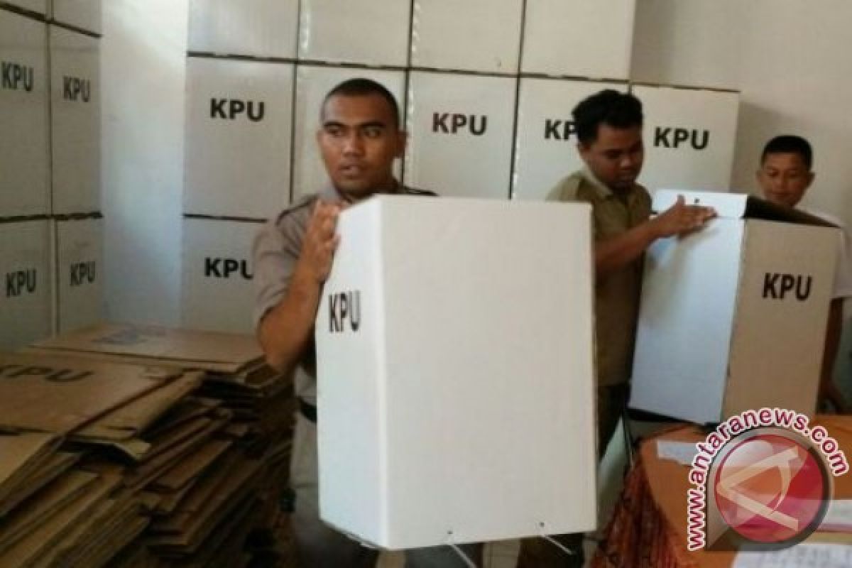 KPU Paser Distribusikan 435 Bilik Suara Pilkades