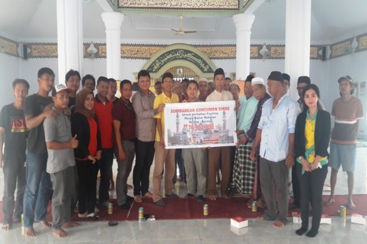 Sinde dan Alfamart Bantu Perbaiki 33 Masjid