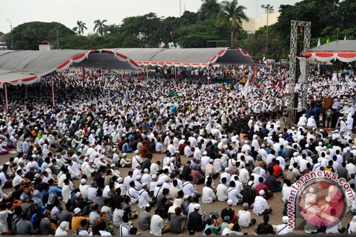 Ribuan masyarakat meriahkan "Maudu Adaka ri Gowa"