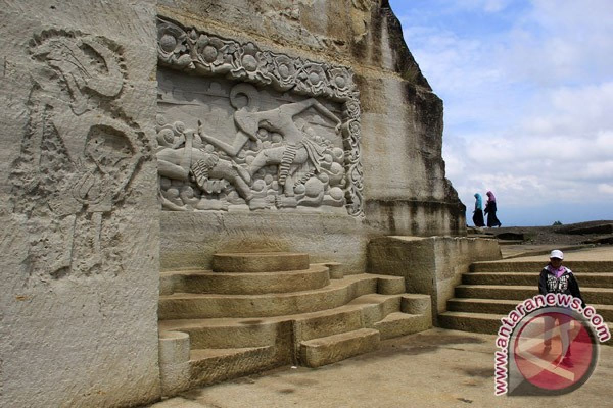 Dispar Sleman hadirkan hiburan di objek wisata