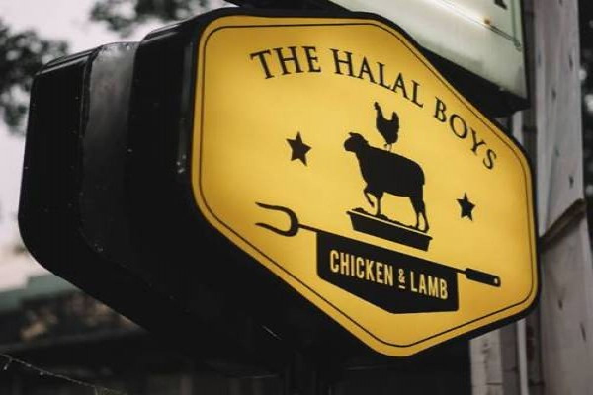 The Halal Boys Petitenget, Tempat Wisata Kuliner Halal di Bali