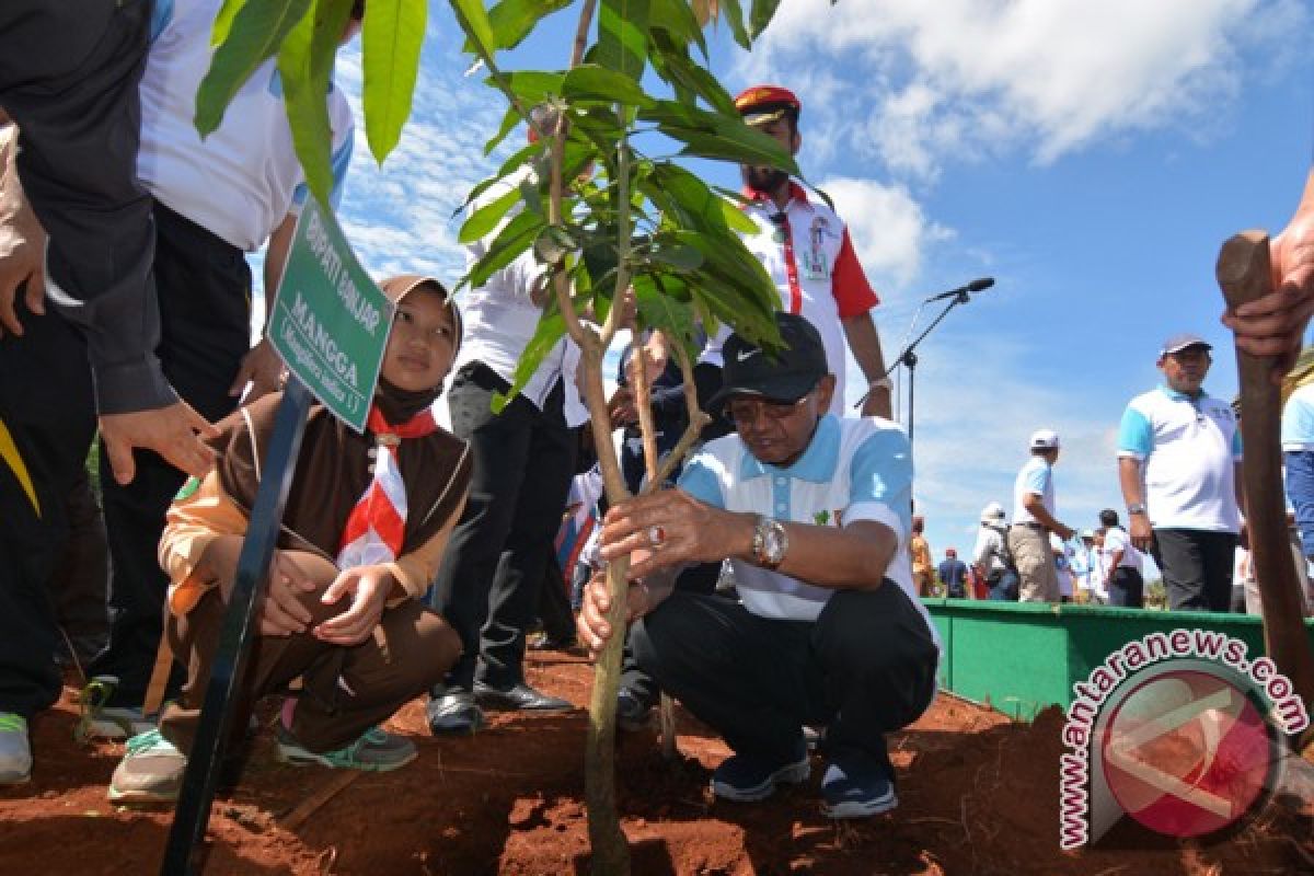  Pengembangan Tahura Sultan Adam 