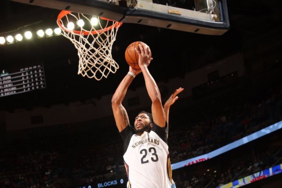 Anthony Davis antar Pelicans bungkam Timberwolves 117-96