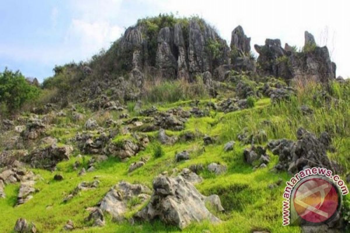 Menikmati Taman Batu di Bandung yang Instagrammable