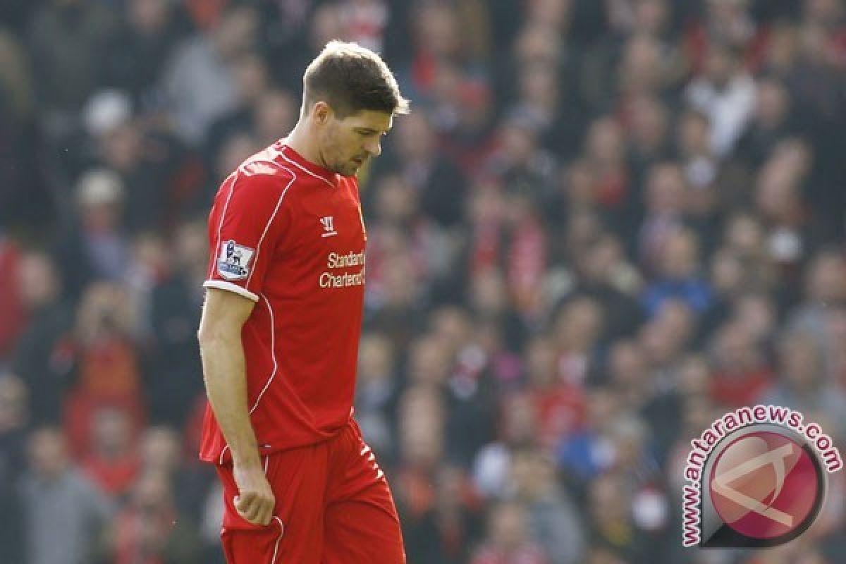 Mantan Kapten Liverpool dan Inggris Gerrard Gantung Sepatu