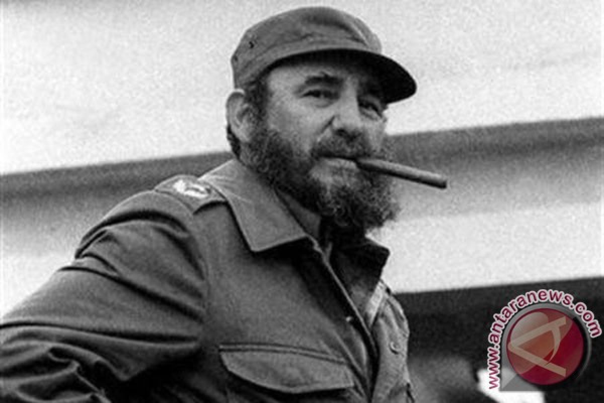 Maradona anggap Fidel Castro seperti ayah kedua