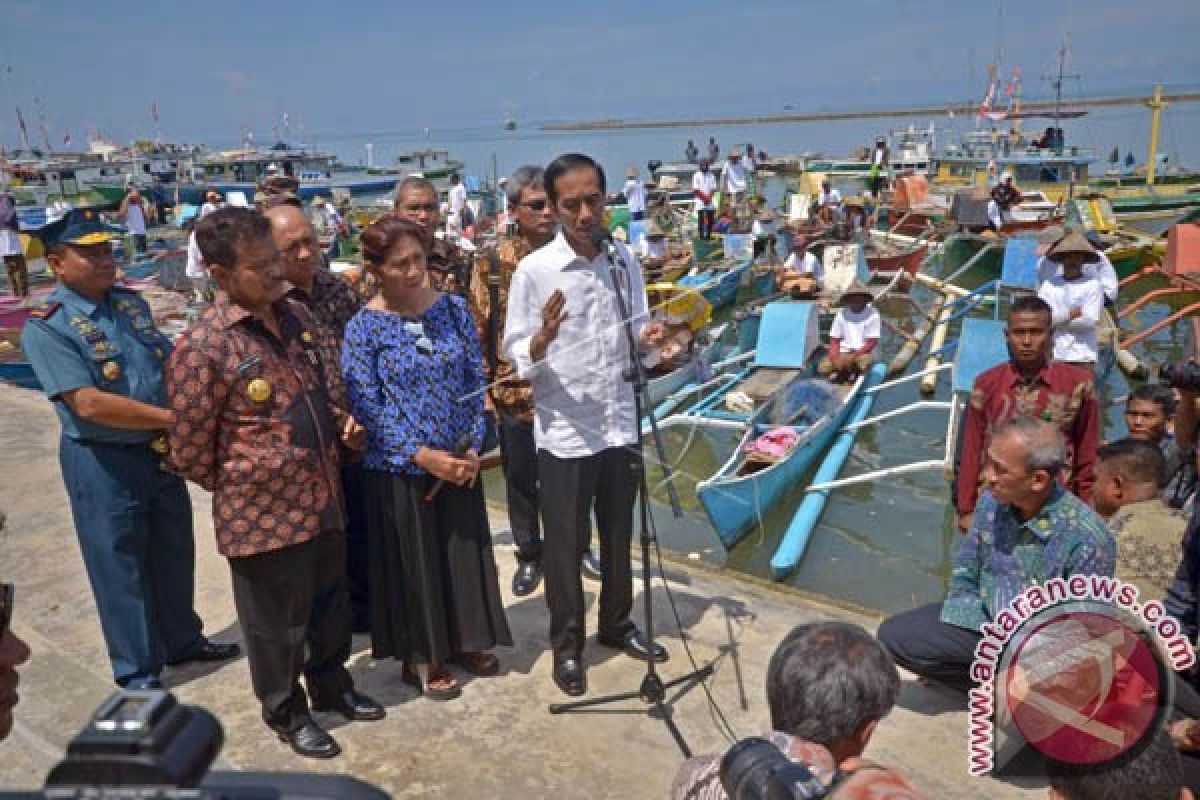 Presiden Jokowi : Lanjutkan program asuransi nelayan