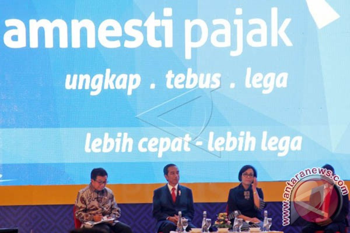 PRESIDEN HADIRI SOSIALISASI TAX AMNESTI