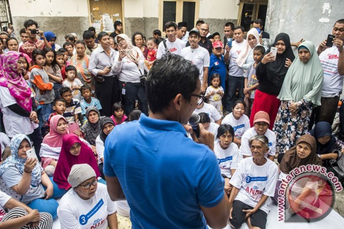 Sandiaga Uno hadiri acara lomba masak makanan Betawi