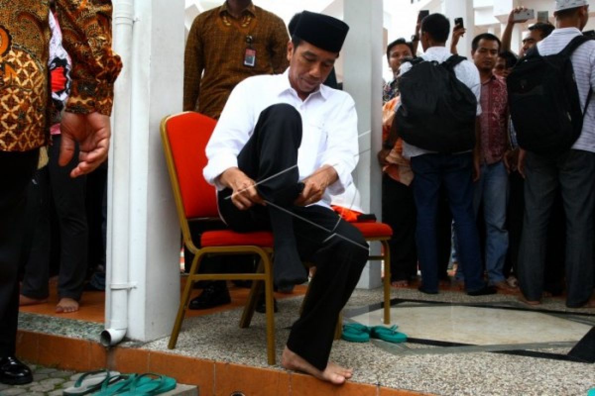 Pihak asing tidak suka pertemuan Jokowi-PA 212