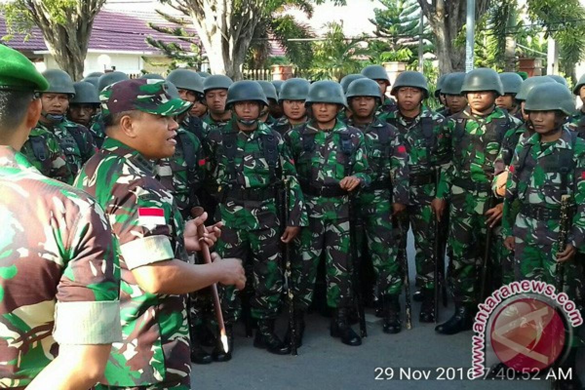 Danrem Tadulako Minta TNI Humanis Hadapi Demonstran 