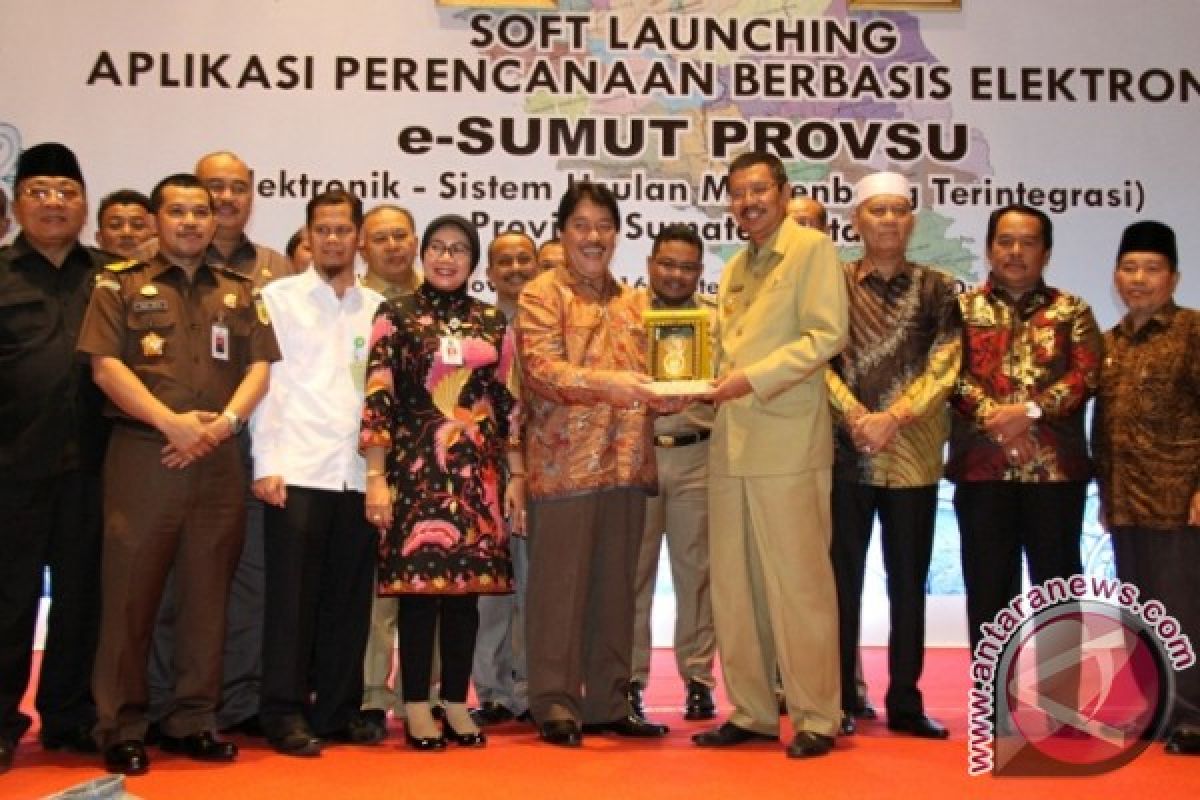 Gubsu Soft Launching Aplikasi E-Sumut