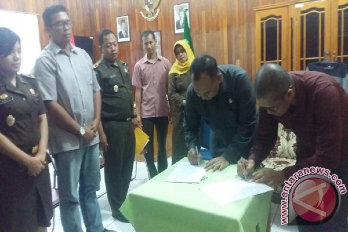 Kejari Ketapang - YIARI Sepakati Kerja Sama Peduli Lingkungan