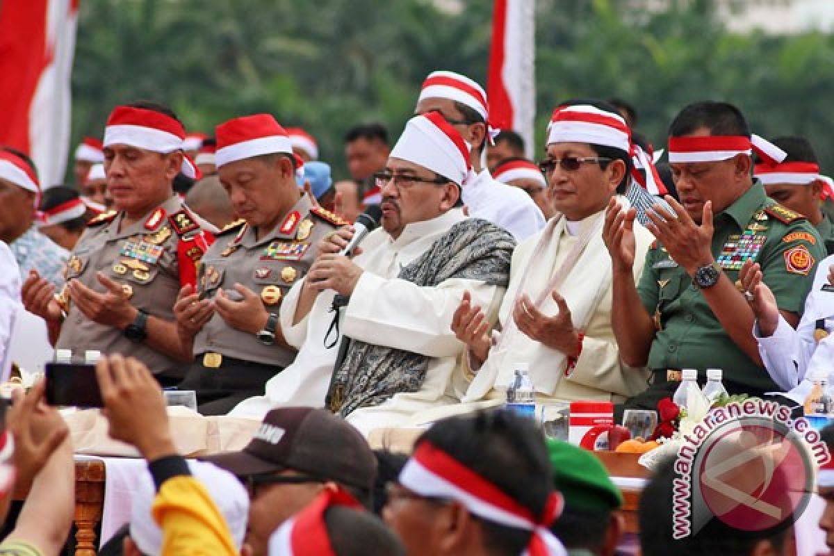 Atraksi seni meriahkan Apel Nusantara Bersatu di Monas