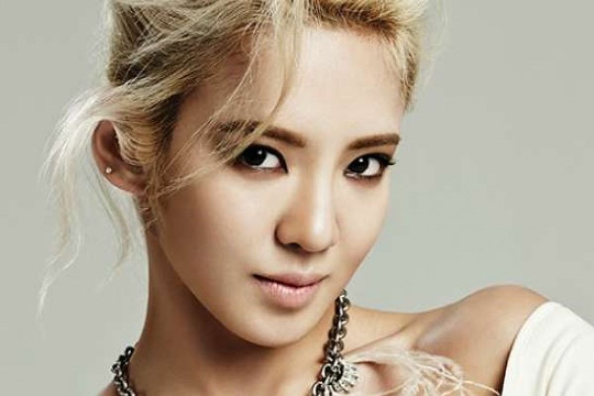 Anggota Grup K-pop SNSD, Hyoyeon Segera Rilis Album Solo