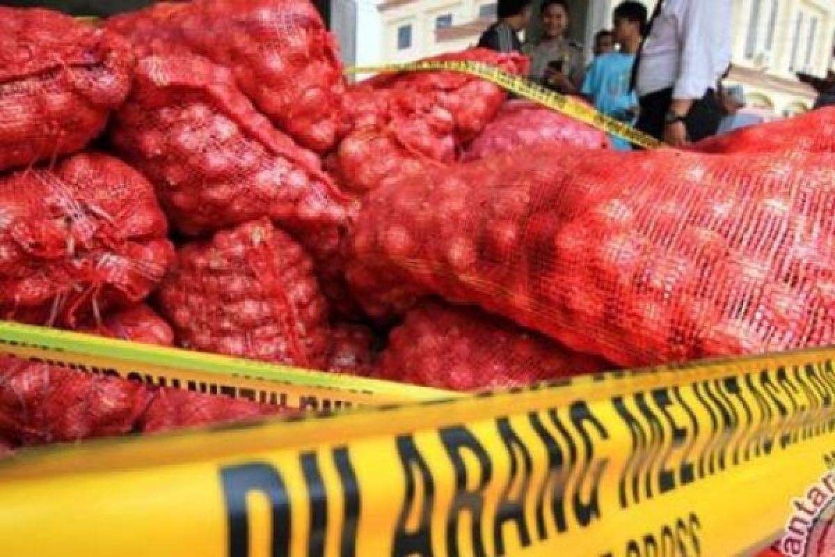 BC Dumai Sita Tujuh Ton Bawang Merah Ilegal Asal Malaysia 