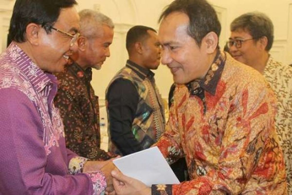  Bupati Himbau Masyarakat Inhil Tidak Beri Peluang Terjadi Tindakan Korupsi